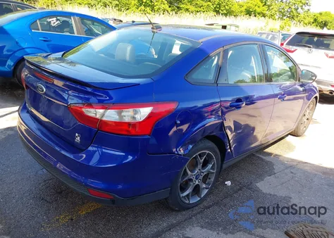 2014 Ford Focus Se from USA, damaged, VIN 1FADP3F25EL323396